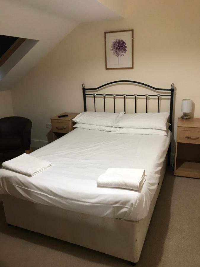 Pay2Stay เชสเตอร์ ภายนอก รูปภาพ
